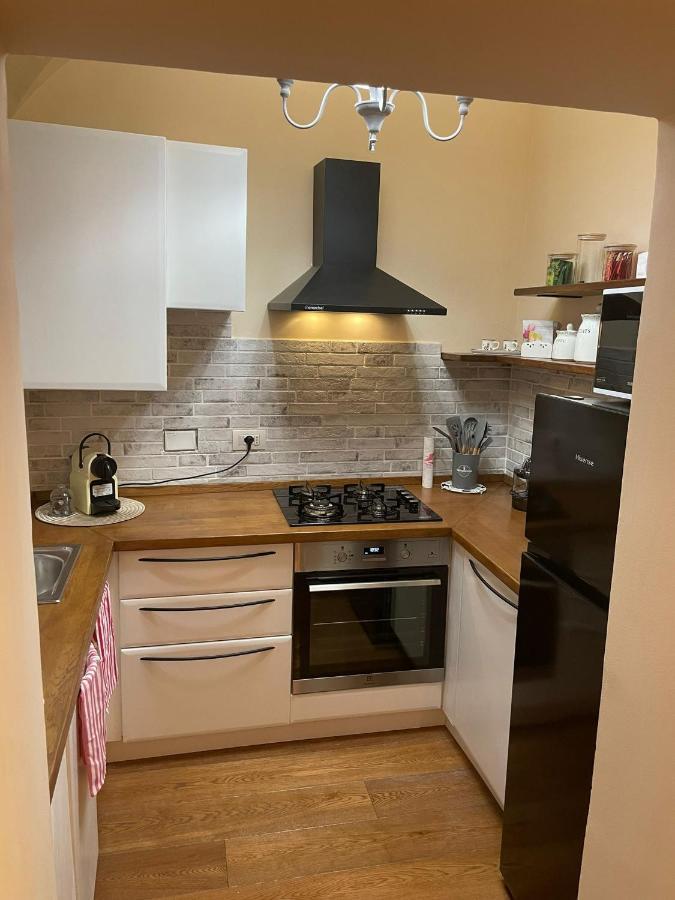 Il Nido Del Borgo Apartment Genoa Exterior photo
